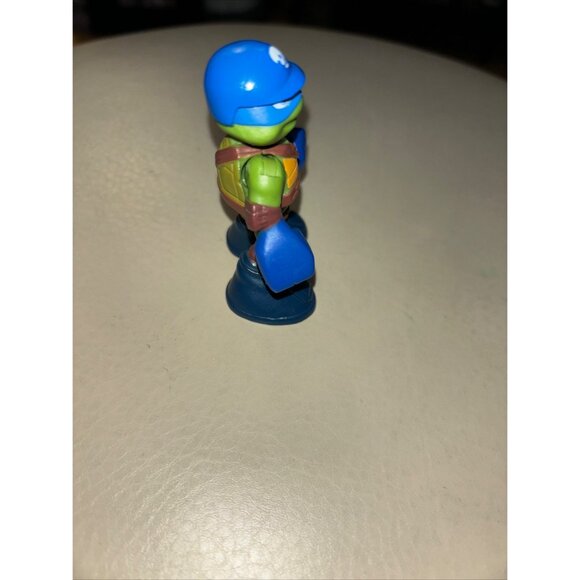 Nickelodeon Teenage Mutant Ninja Turtles, Leo the Knight 3 Inches figure, 2014 - Picture 4 of 8